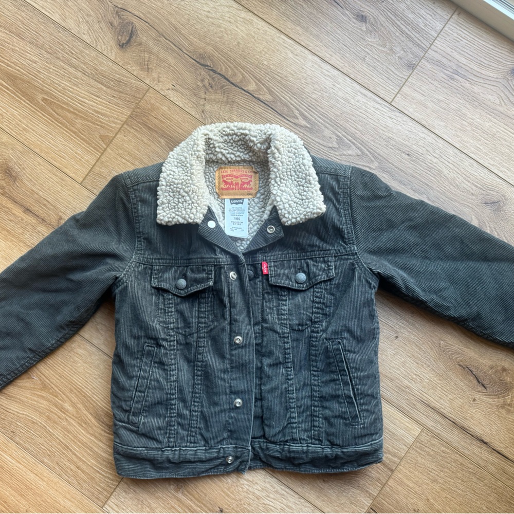 Levi's Dark Green  with Cream Sherpa Lining